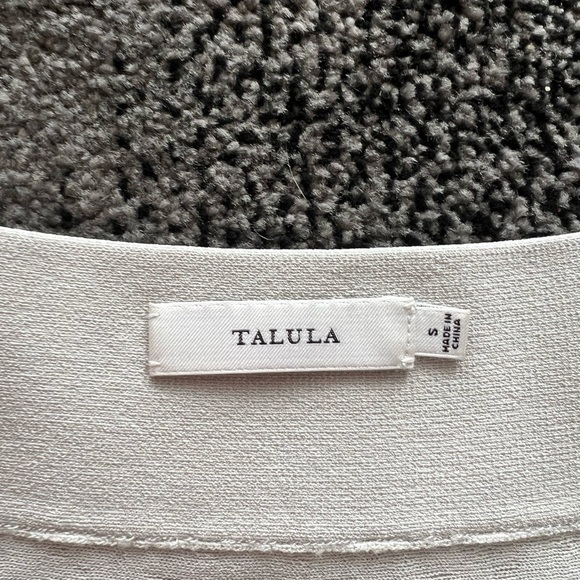 Talula Aritzia Off White Circle Mini Skirt - Picture 2 of 3